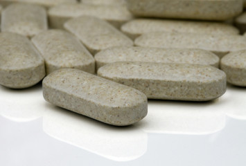 Les médicaments antihypertenseurs, en particulier l'amlodipine, peuvent-ils provoquer des troubles de l'érection ?